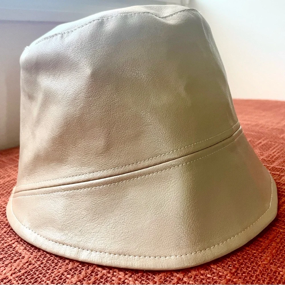 NWT Anthropologie Faux Leather Bucket Hat In Ivory Adjustable